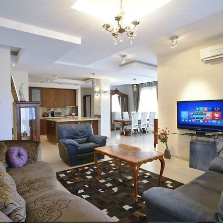 Huge Penthouse With Private Pool Apartment Paphos Exterior foto